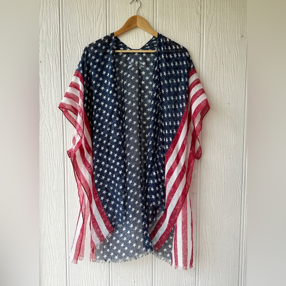Mossimo Patriotic Kimono
